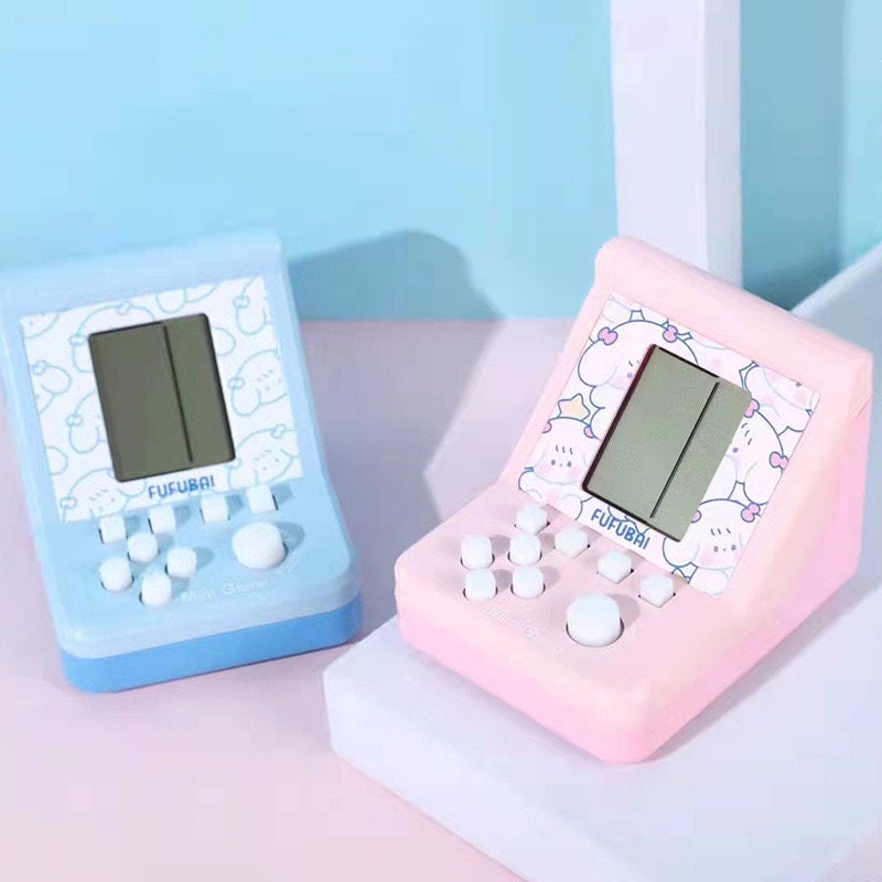 Mini Game Player - Mini Game Machine Puzzles Toys for Kids - Mini Gaming Device - Cool Game with Keyboard, Birthday Gift for Kids Children
